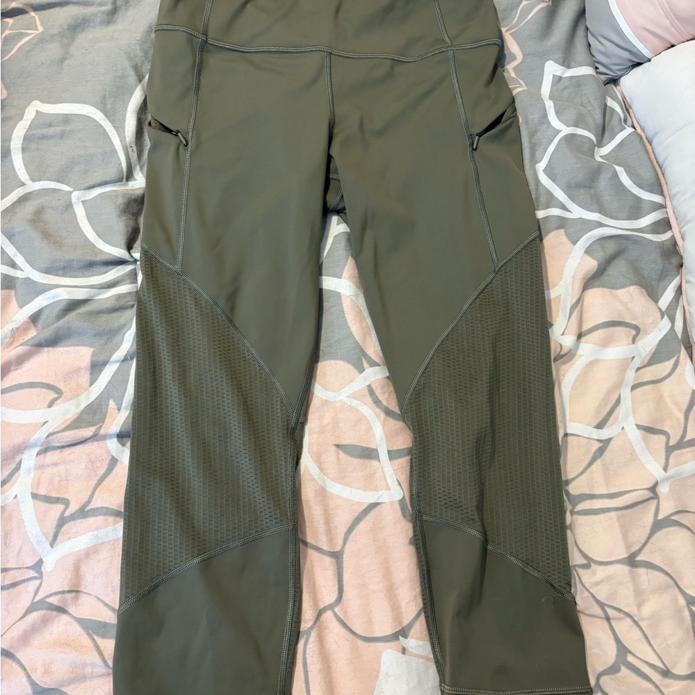 Athleta Sage Green Leggings - Medium. 21" Inseam.
